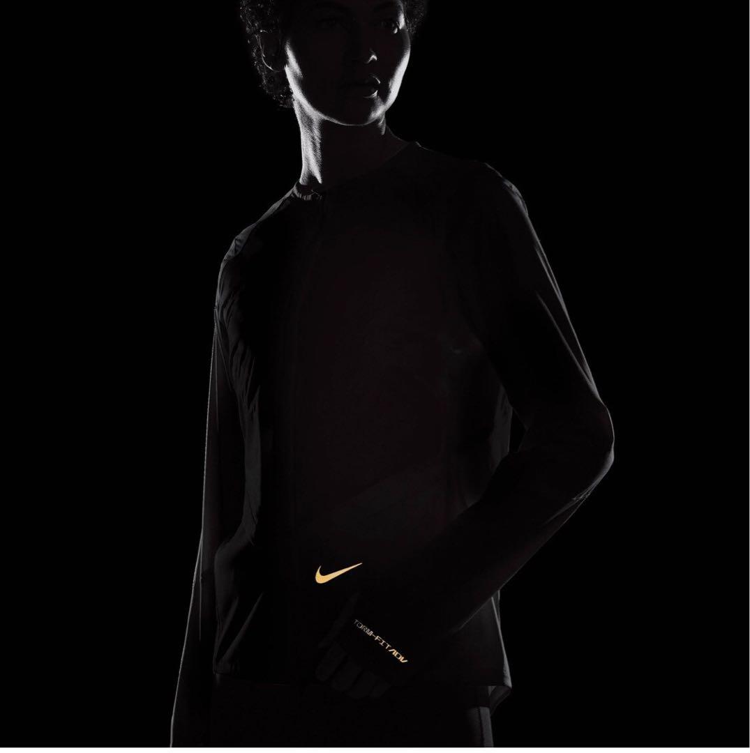 新品★定価33,000円❗️ナイキランニングトップ ラン ディビジョン★L