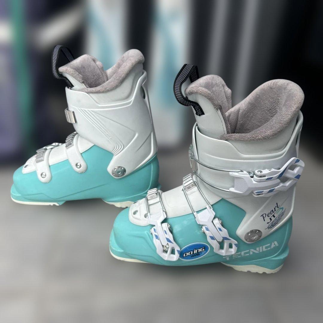 サロモン　キアナ　137cm スキー板　スキーブーツ　ストック　23.5cm