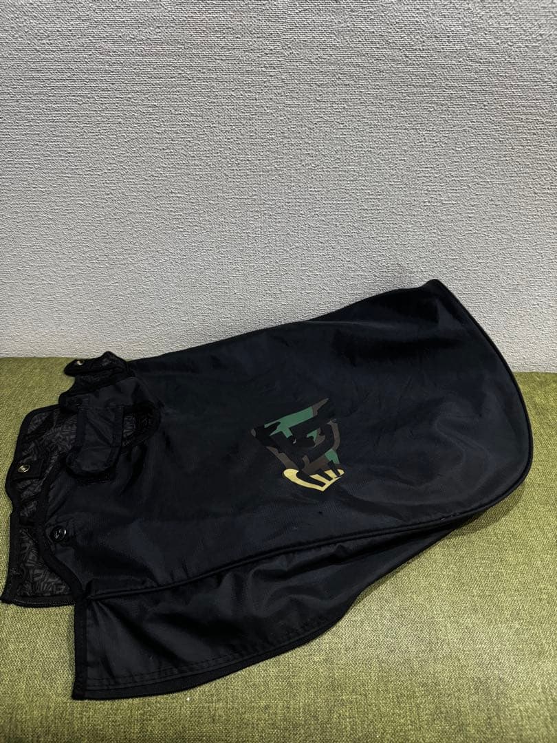 NEWERA スタンド式キャディバッグ ブラック・カモフラージュ