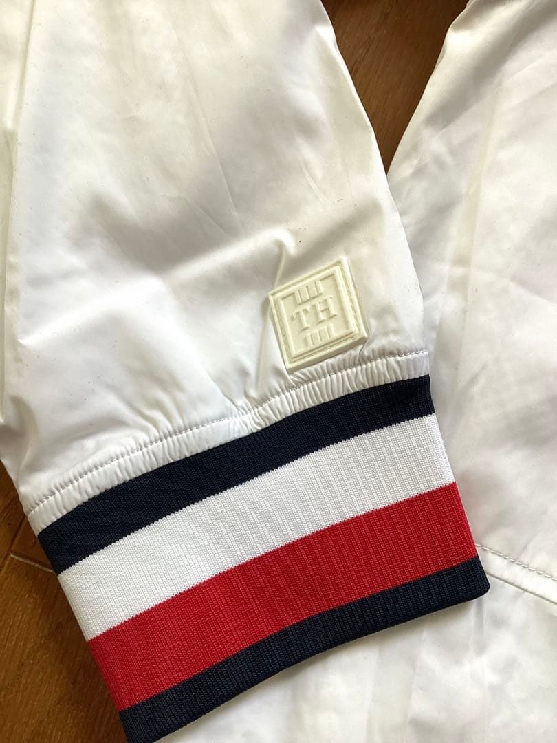 ル*ー様 トミーヒルフィガーゴルフ長袖ウインドプルオーバーLL