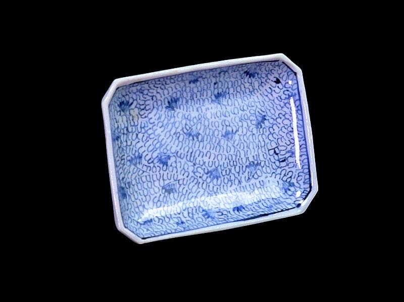 古伊万里　染付　微塵唐草の図　角皿　豆皿　E532AS-fbte