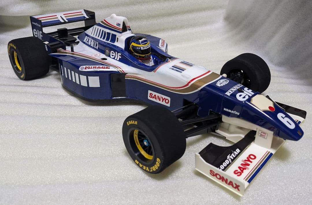 タミヤ Williams RENAULT FW18 ウィリアムズルノーFW18
