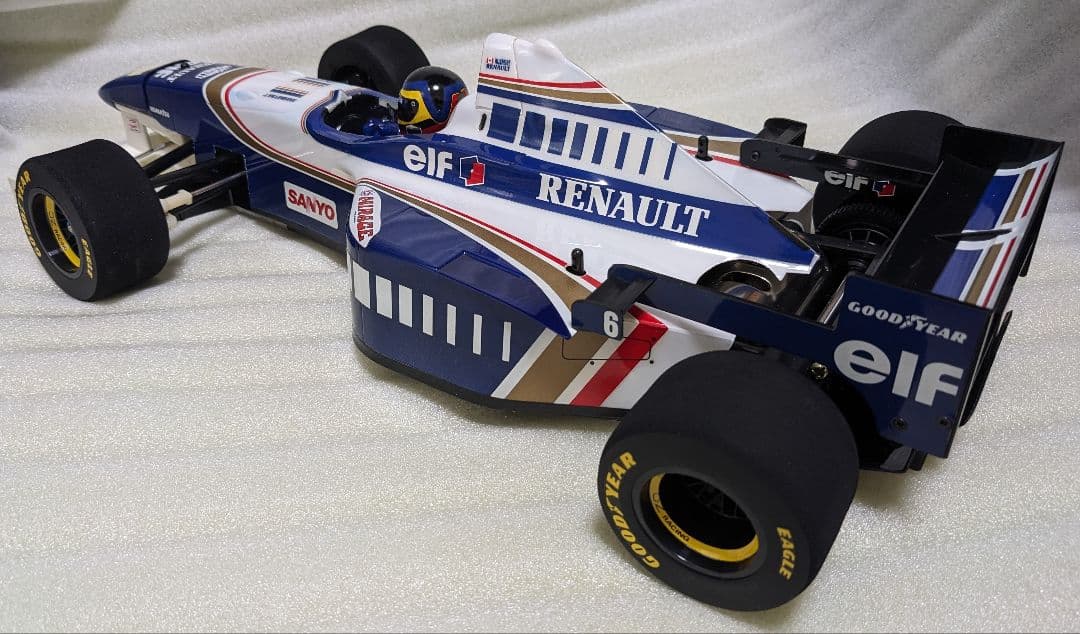 タミヤ Williams RENAULT FW18 ウィリアムズルノーFW18