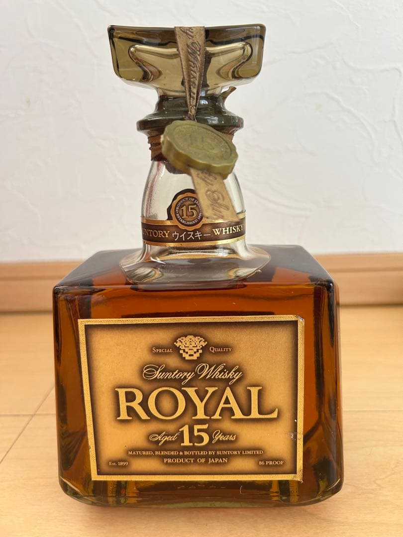 サントリーウイスキー ロイヤル 15年 ゴールドラベル 750ml