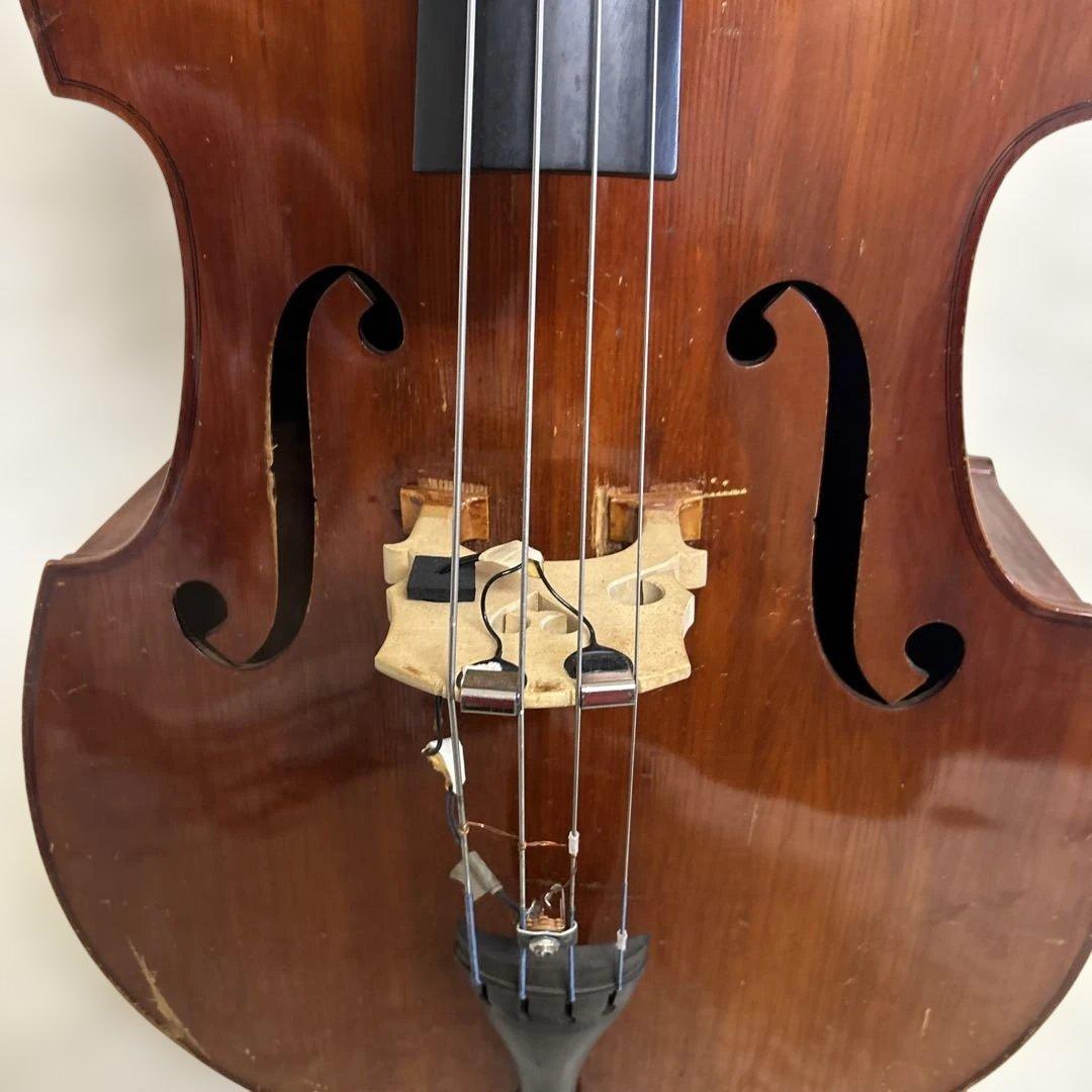 送料込み　SUZUKI　スズキ　コントラバス　No92　4/4　ケース付き