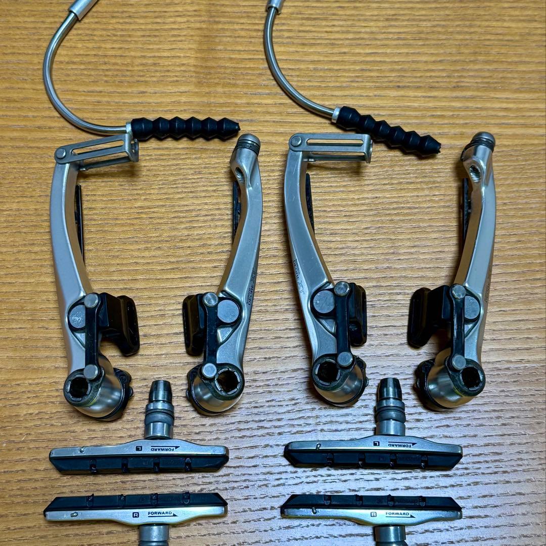 SHIMANO Vブレーキ ペア DEORE XT BR-M739