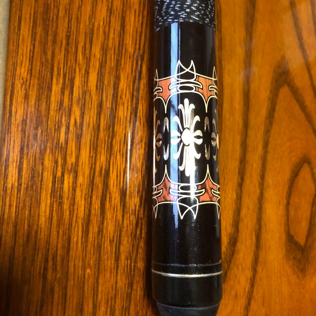 ビリヤードキュー　２本セット　ケース　バック付き　美品