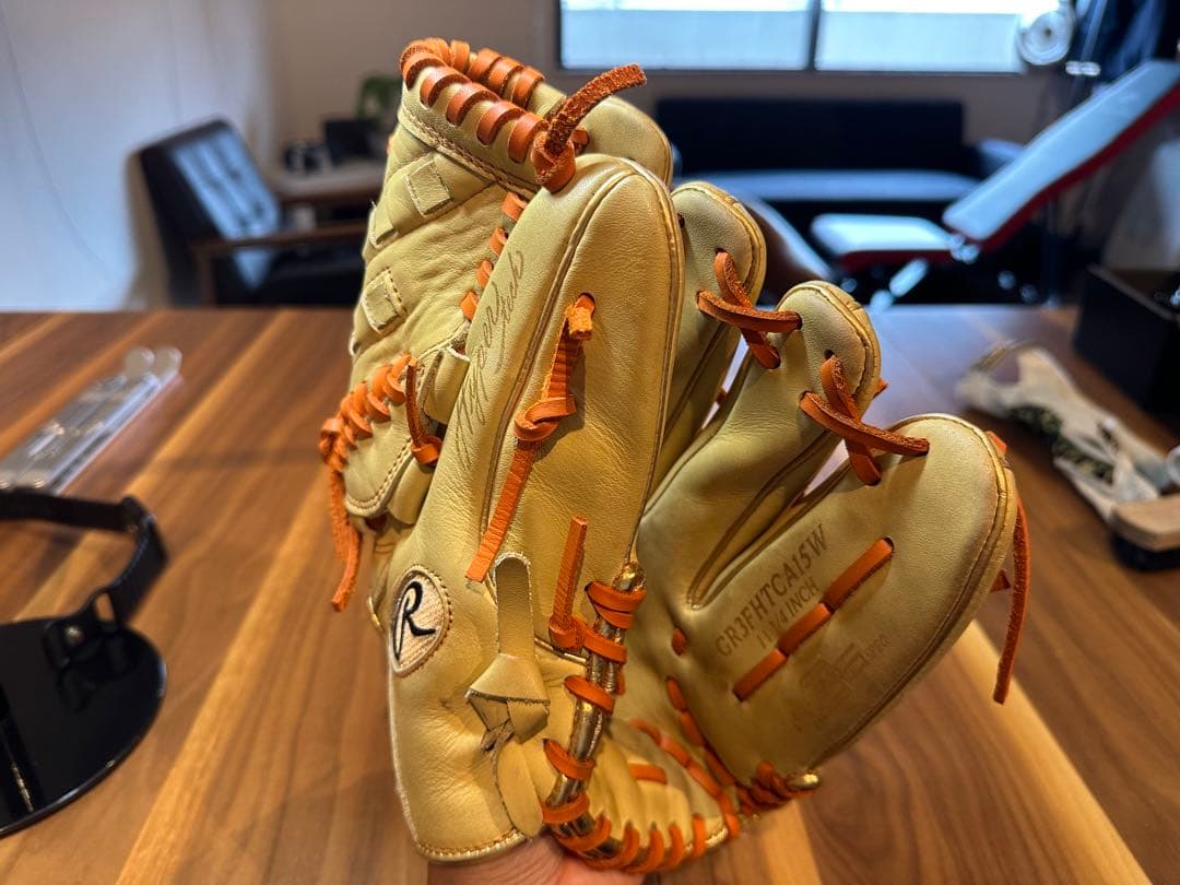 ローリングス軟式用　大人投手用グローブ