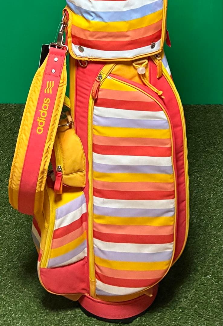 レディース　adidas 軽量キャディバッグ