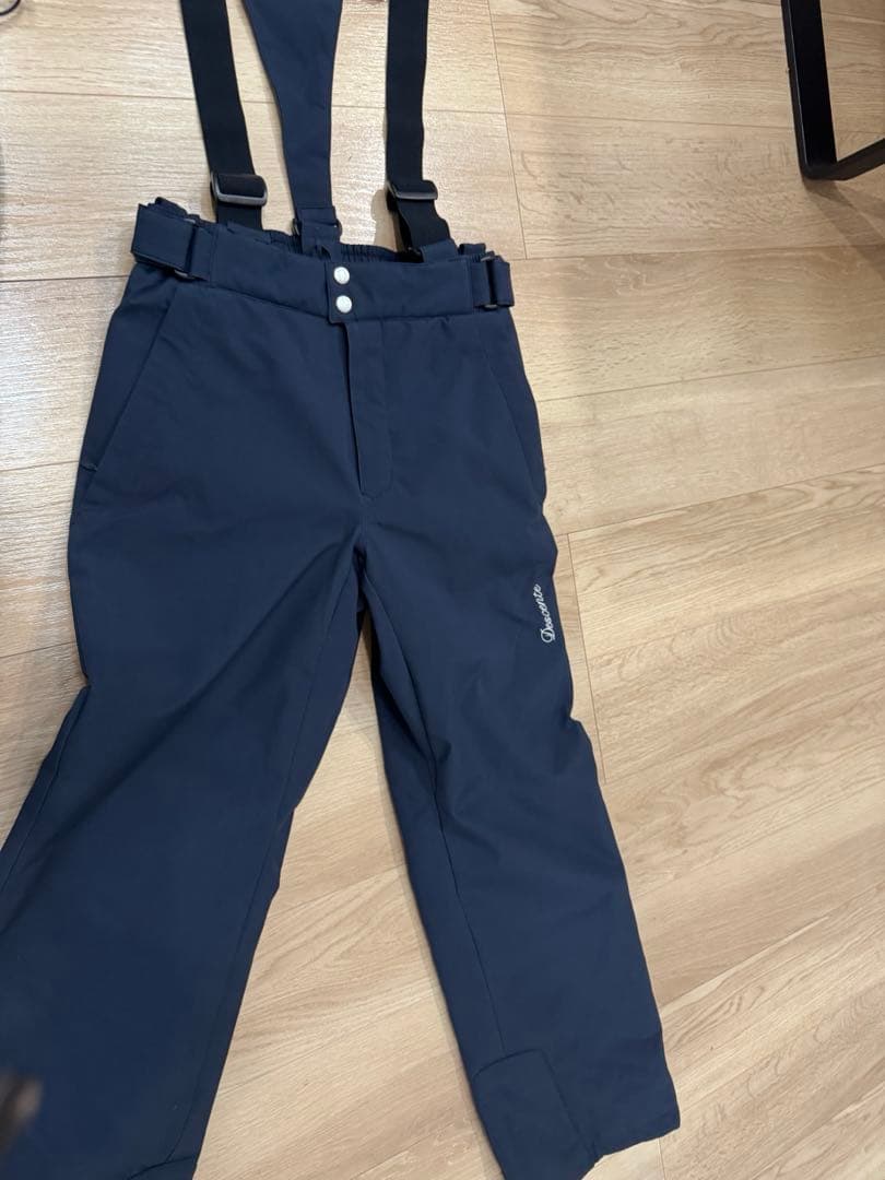 m　美品❗️デサントDESCENTE スキーウェア（女性用）LL