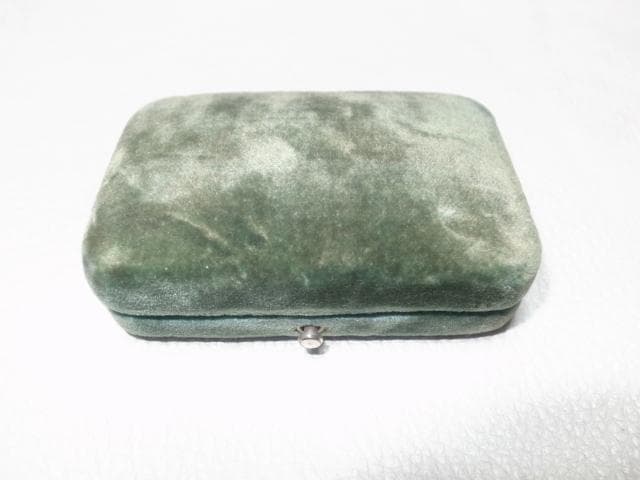 ◆大正時代！銀座 大勝堂 彫金 純銀製（銀玉/シルバー）と青紫ガラス 丸型カフス