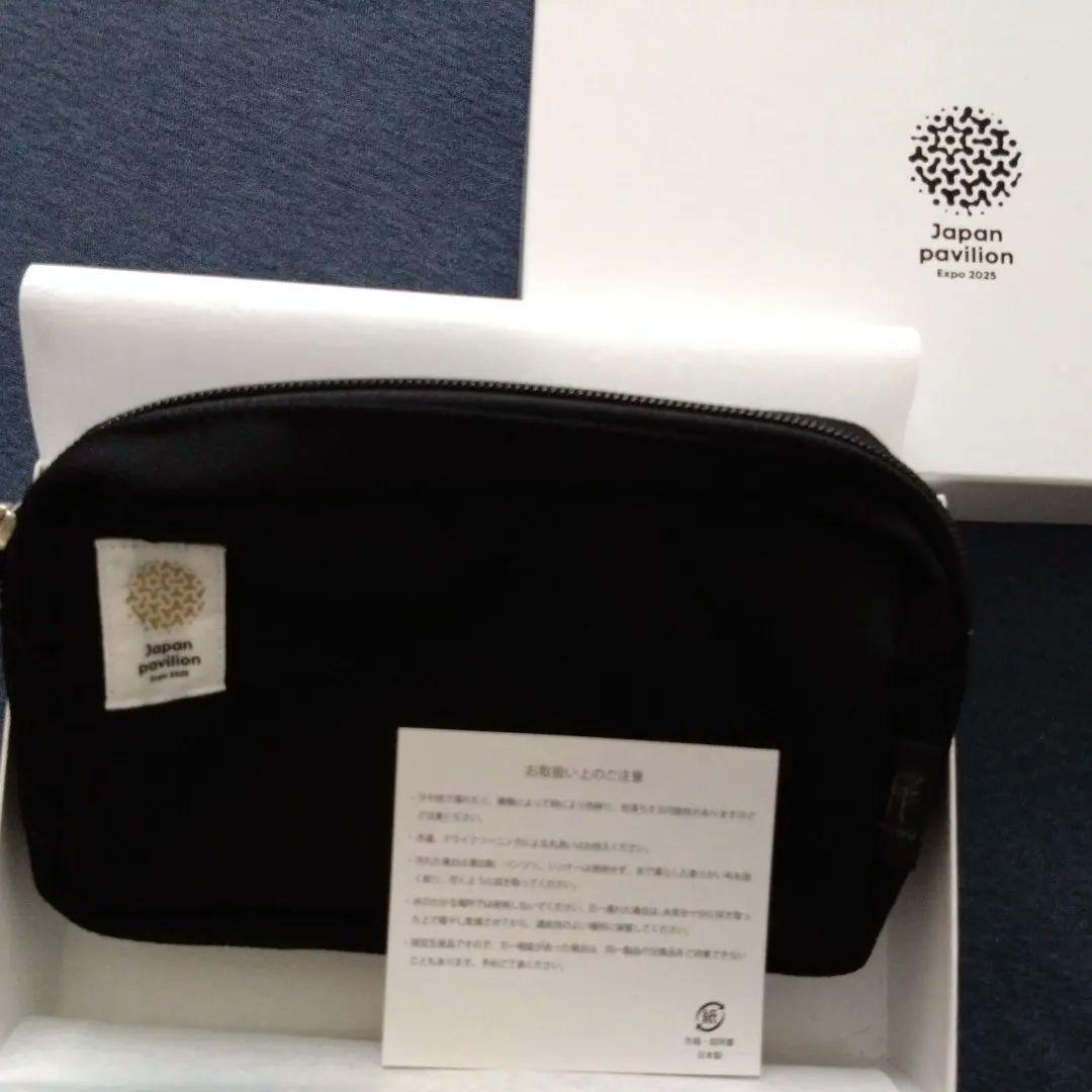 VIP限定 非売品 大阪万博日本館 ピンバッジとポーチ