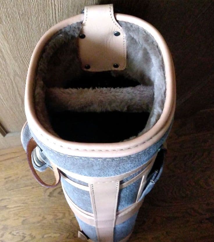 y*l様 ブラック＆ホワイト　キャディバッグ 中古品