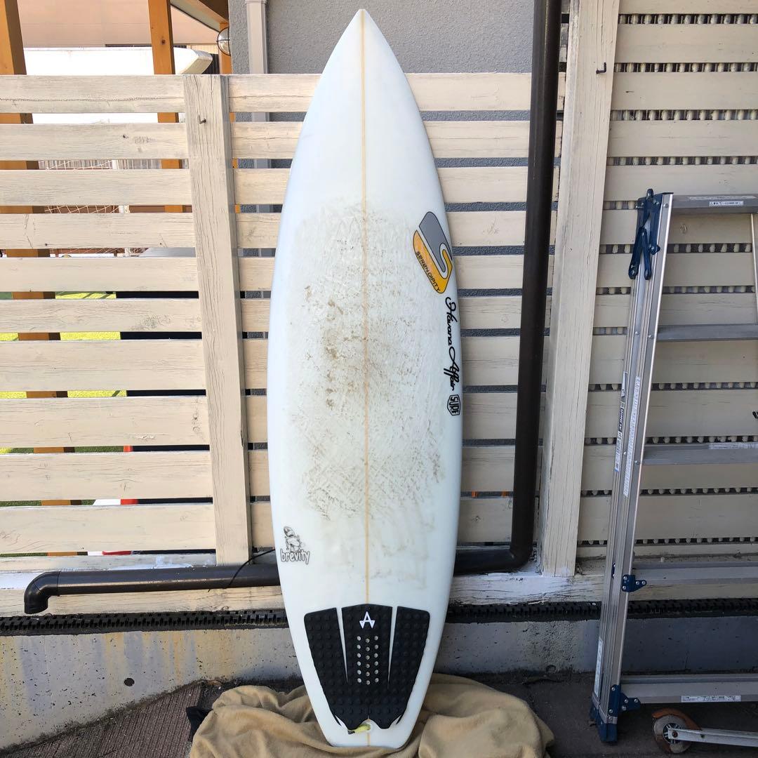 serene dipity サーフボード