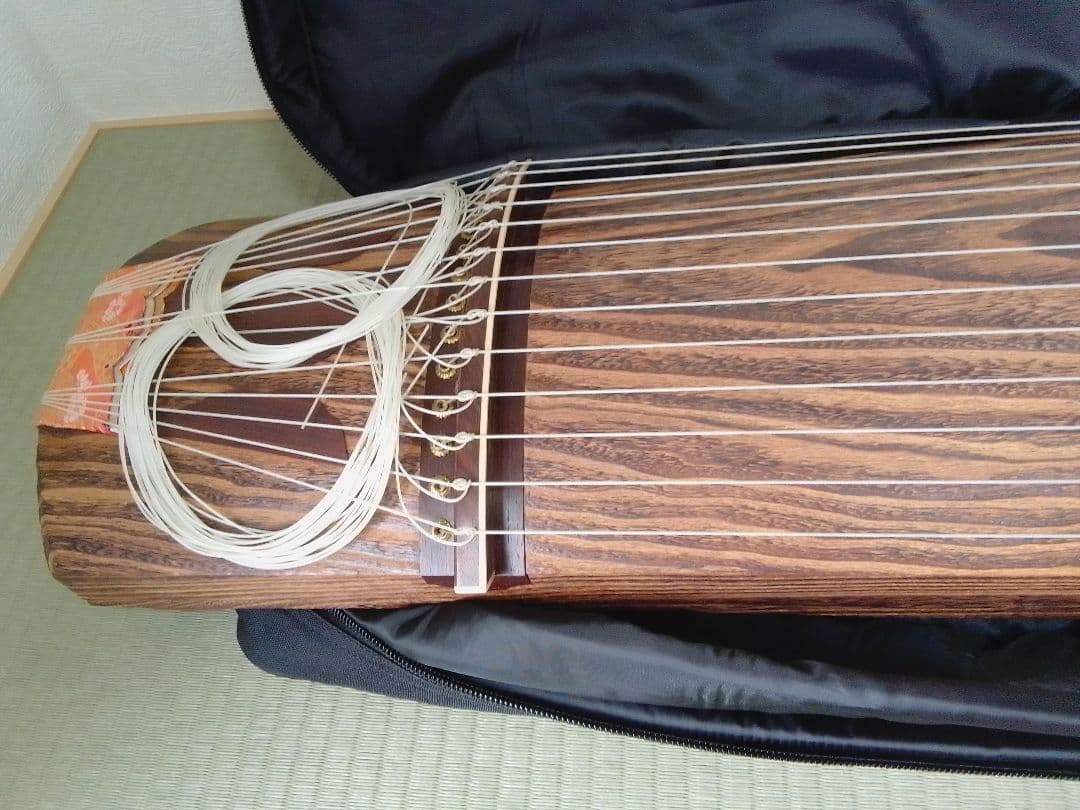 お琴 箏 全長約183cm×全幅約25cm 和楽器 13弦 ソフトケース付