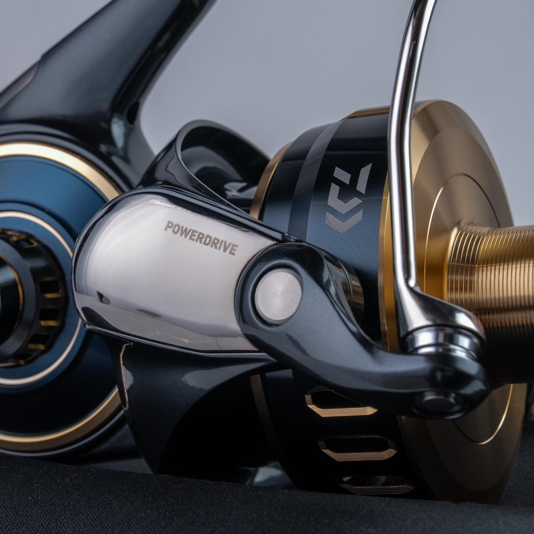 SALTIGA 25000-P スピニングリール DAIWA