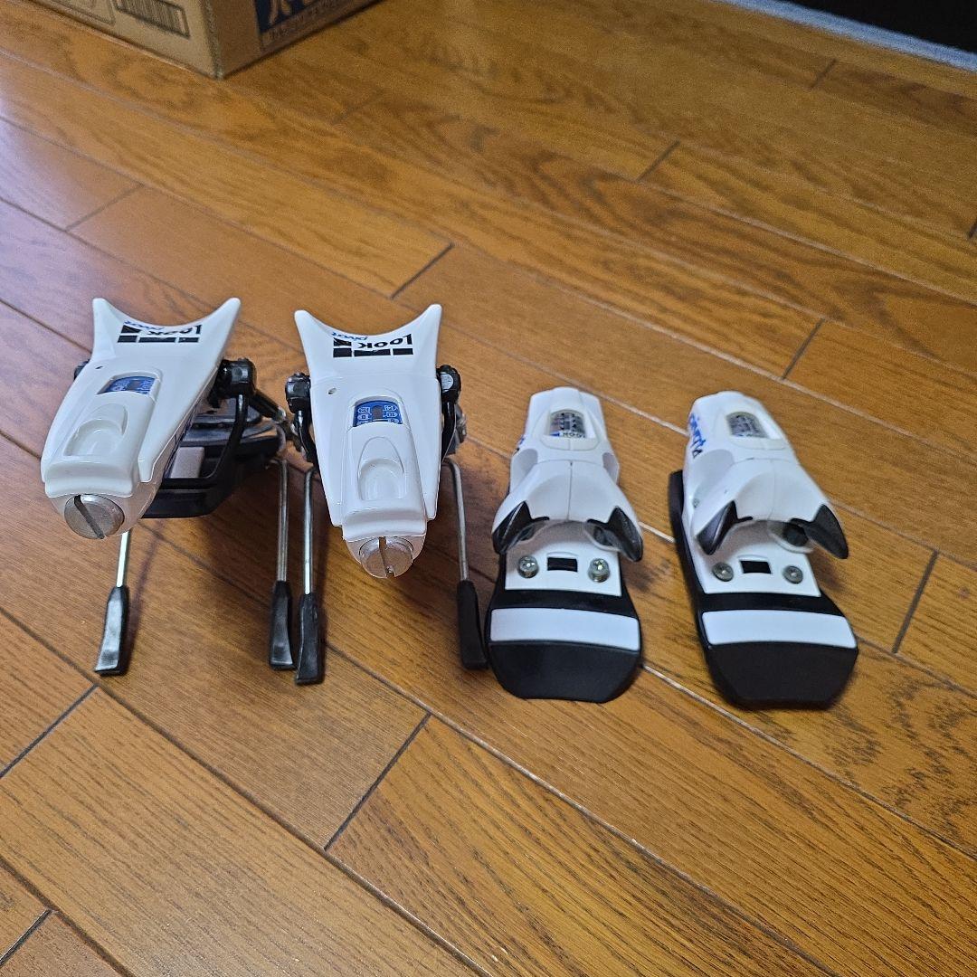 新品　LOOK　PIVOT　P14　ホワイト　モーグル用　B75