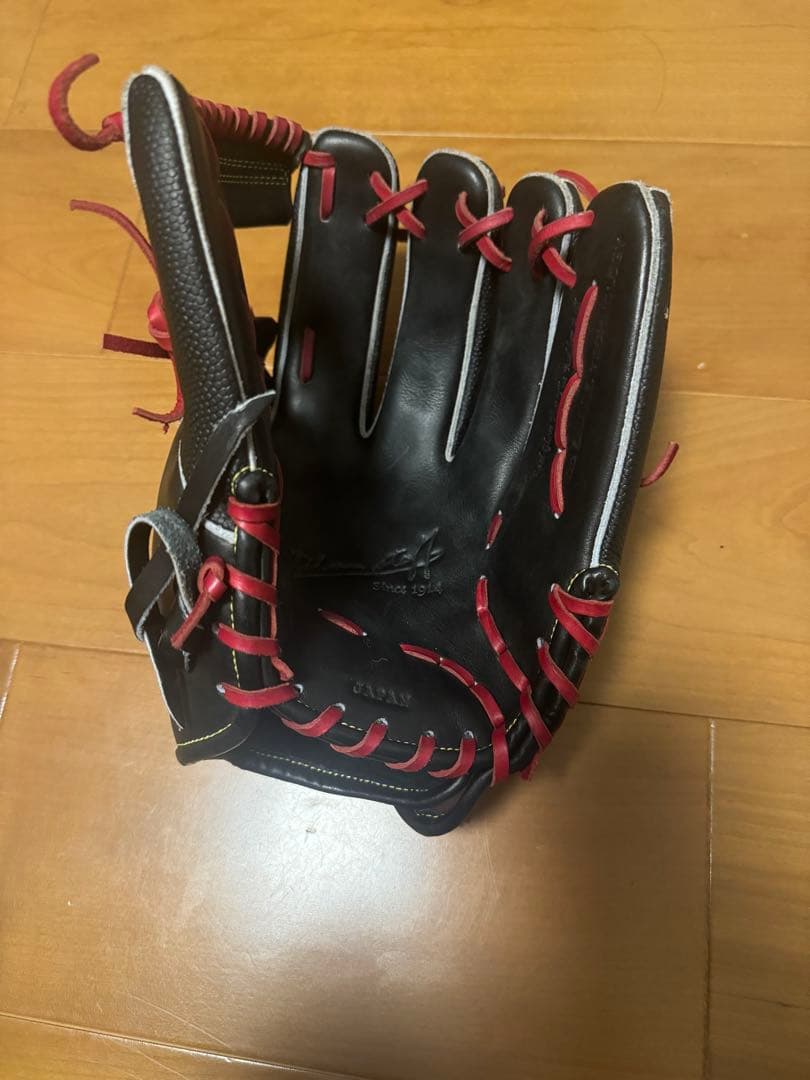 Wilson 軟式グローブ ブラック/レッド　87型