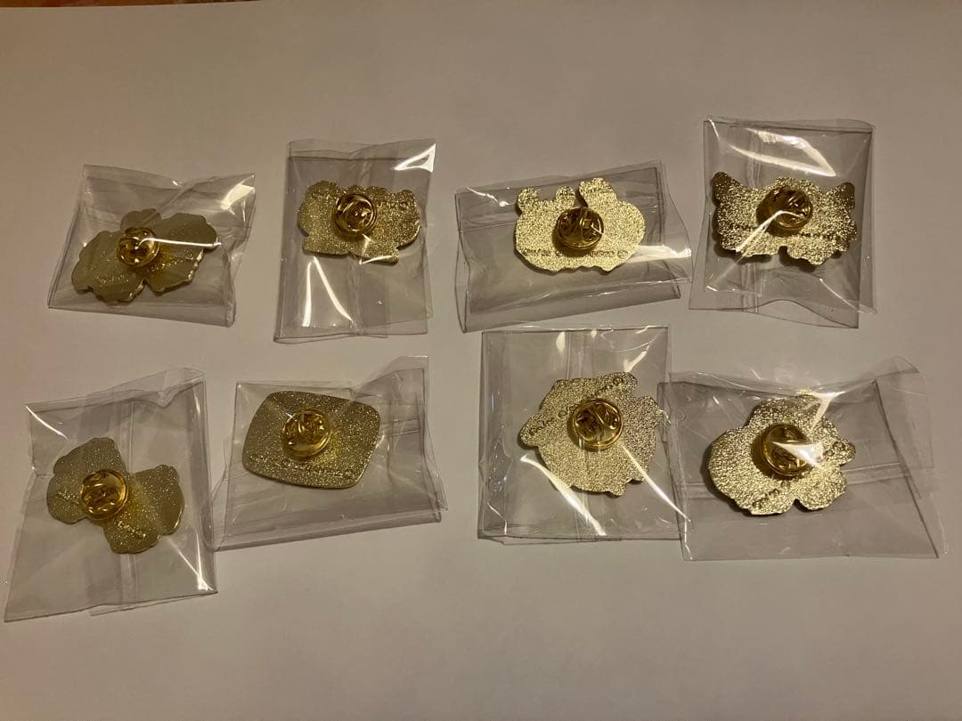 ちいかわ サンリオキャラクターズ ピンズコレクション 全8種 コンプ