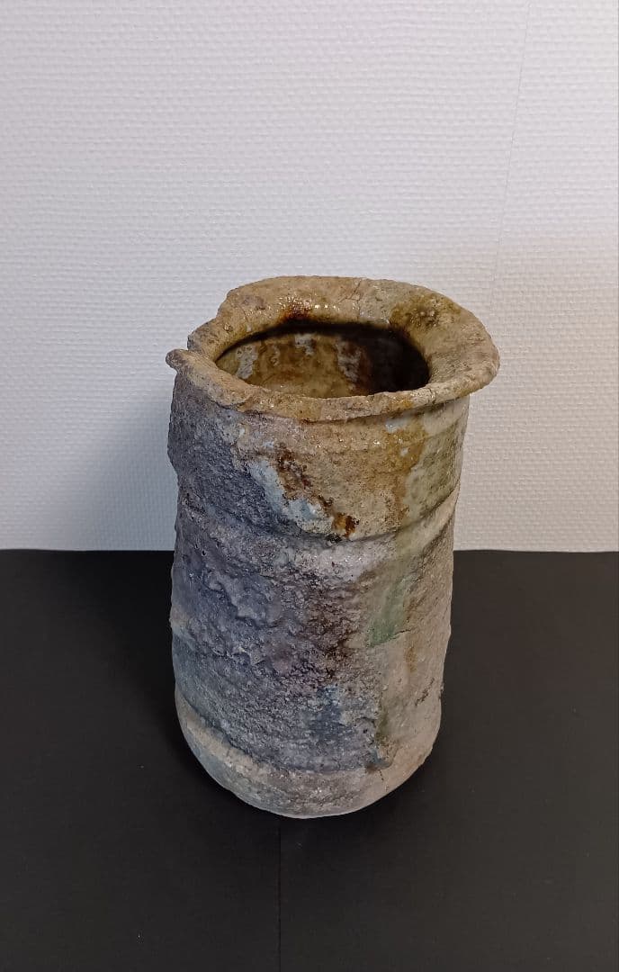 【茶道具】花入れ 信楽焼 杉本貞光 作