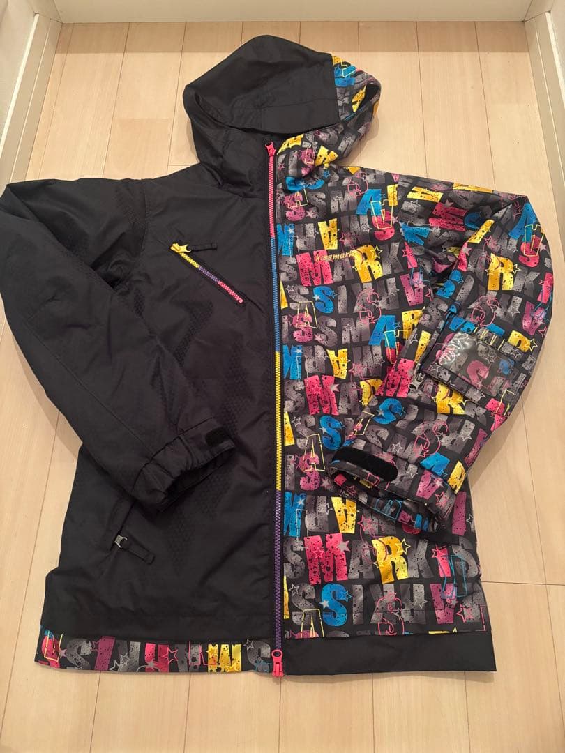 超美品！kissmark キスマーク　スノボウェア　スキーウェア　M ジャンバー