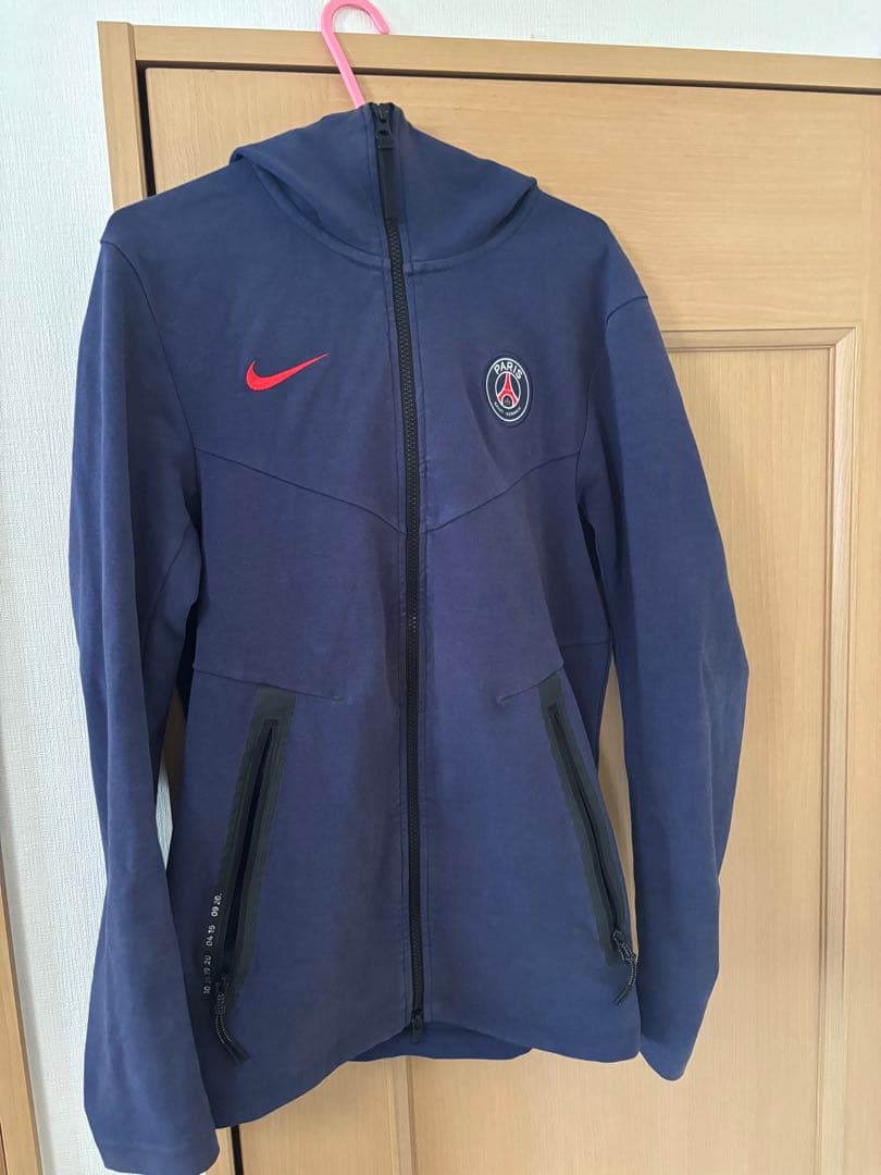 値下げ中‼️ NIKE テックフリース　パリサンジェルマン　PSG サイズXS