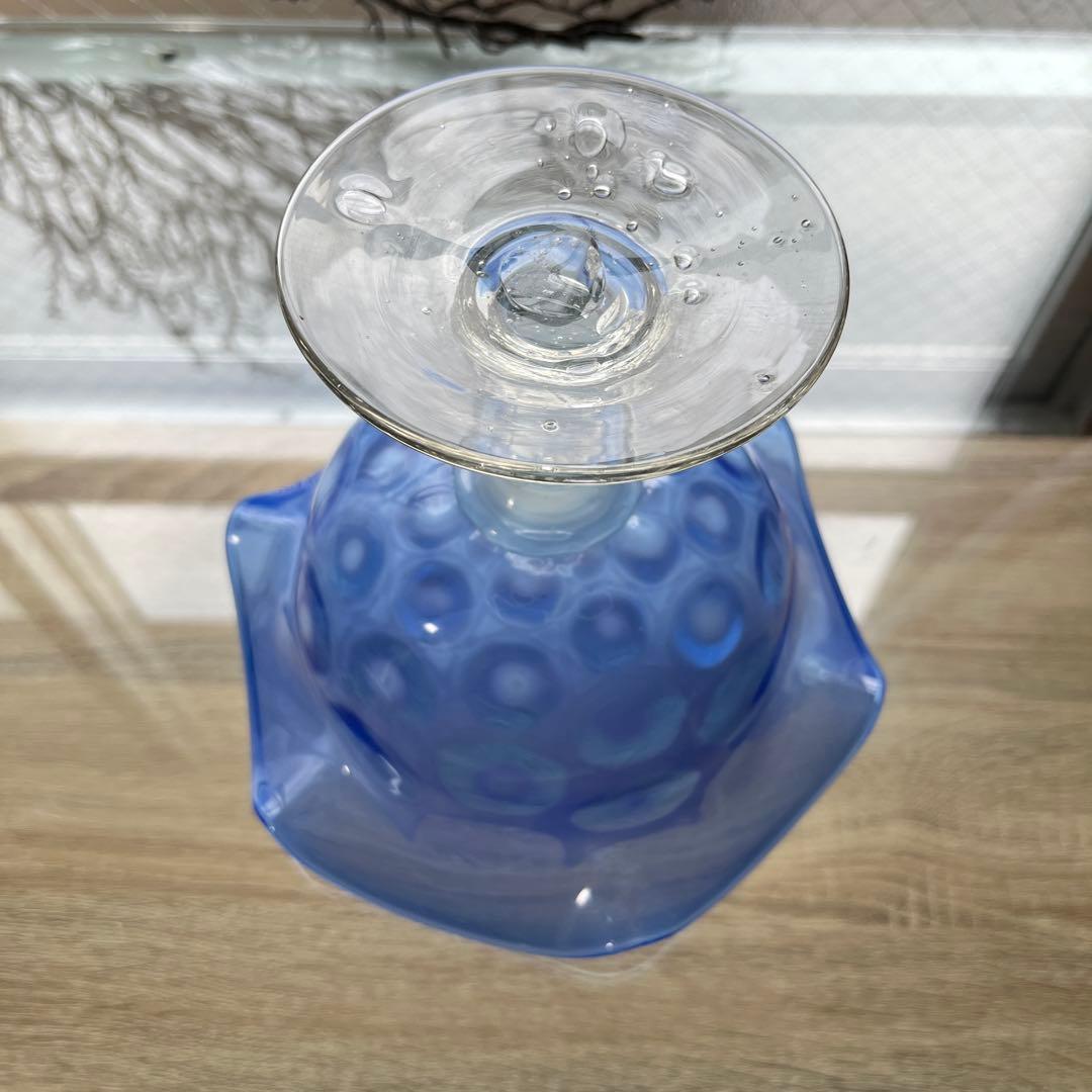 骨董　時代ガラス　希少　瑠璃色　乳白色　亀甲紋模様　フリル　コンポート　ウラン