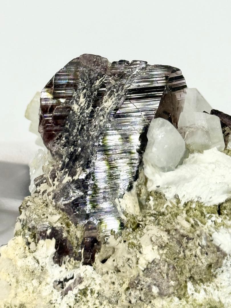 アキシナイト　バライト　斧石　重晶石　原石　鉱物　鉱物標本　水晶　隕石　鉱石