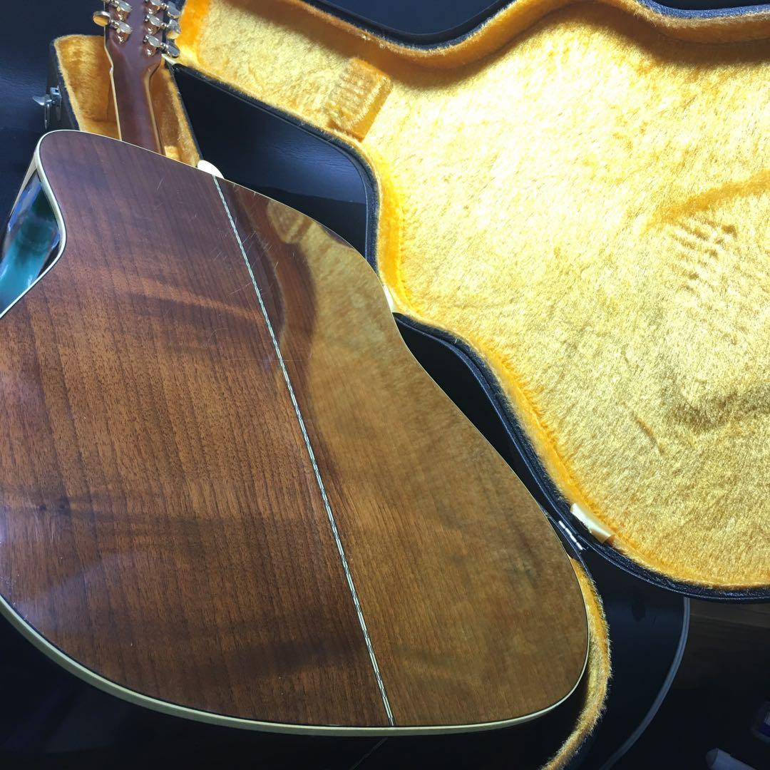 YAMAHA アコースティックギター　FG-300D ハードケース付き