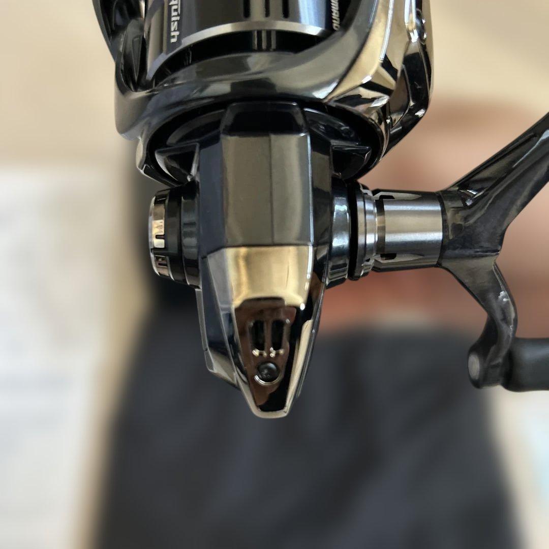 SHIMANO 19Vanquish C3000SDHスピニングリール