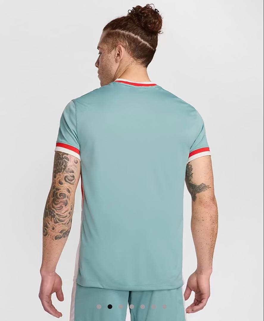 アトレティコマドリード　ユニフォーム　ナイキ　Tシャツ アトレティコ　マドリー