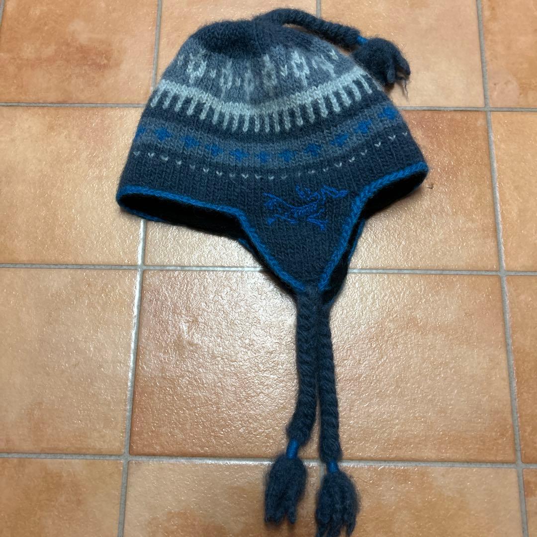 アークテリクス イヤーフラップ