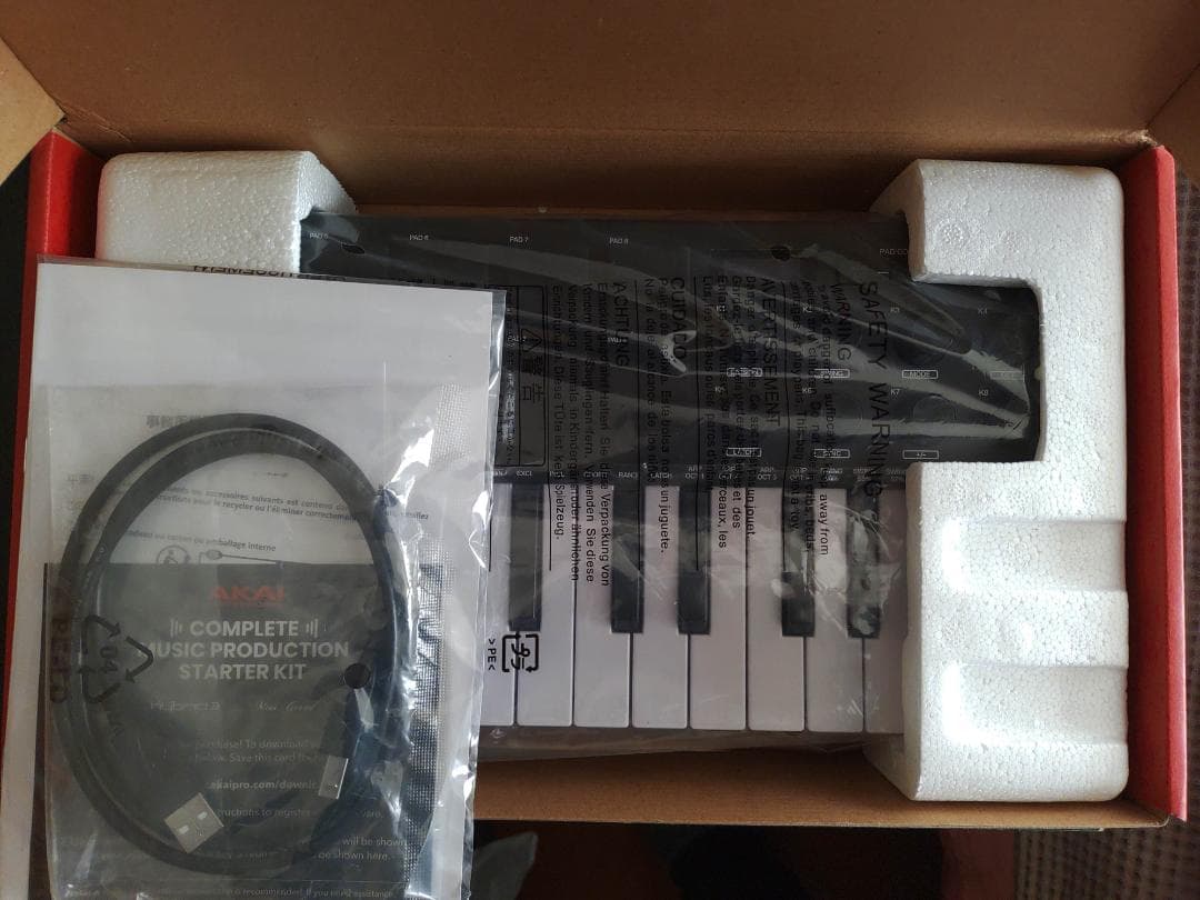 AKAI MPK mini MK3 MIDIコントローラー