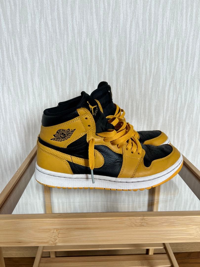 エアジョーダン 1 ゴルフシューズ ハイカット 黒/黄色