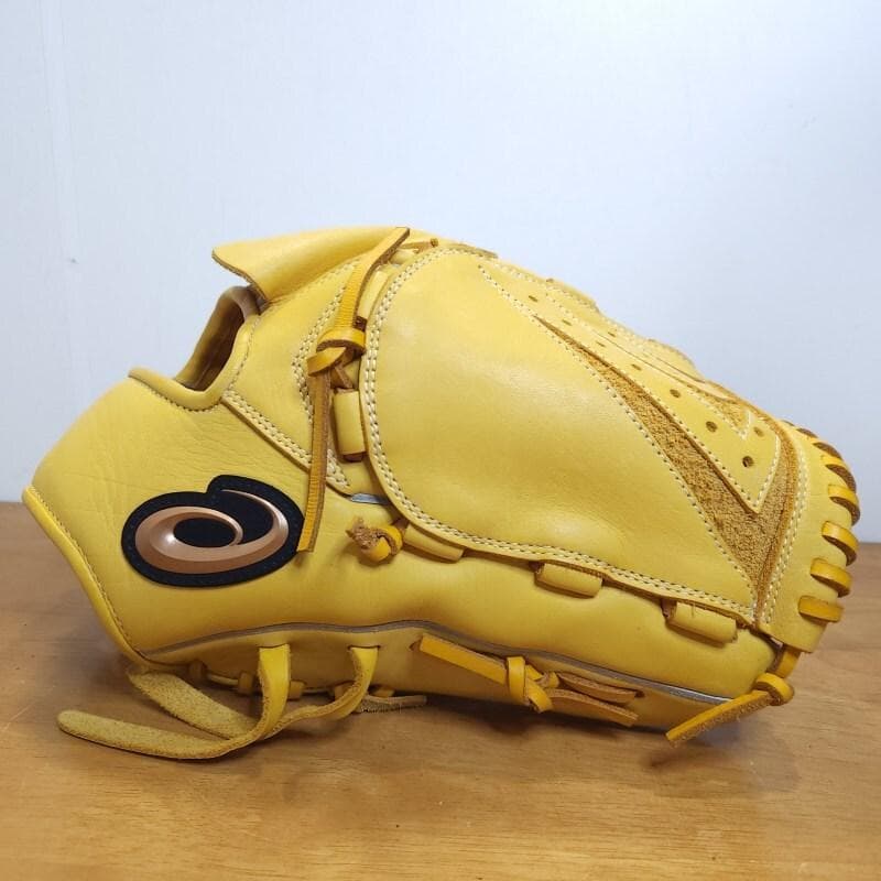 アシックス ディーグロウ 限定カラー ヨコ型 良品 投手用 軟式グローブ