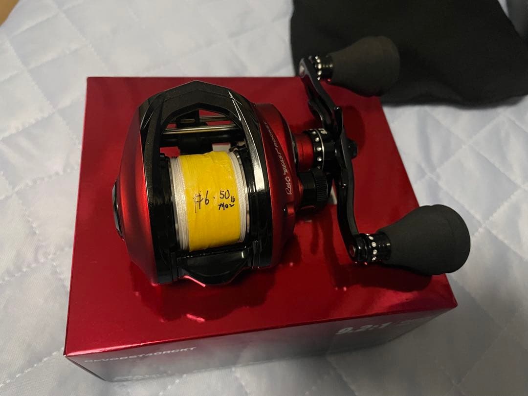 未使用 Abu Garcia Revo Beast Rocket ベイトリール