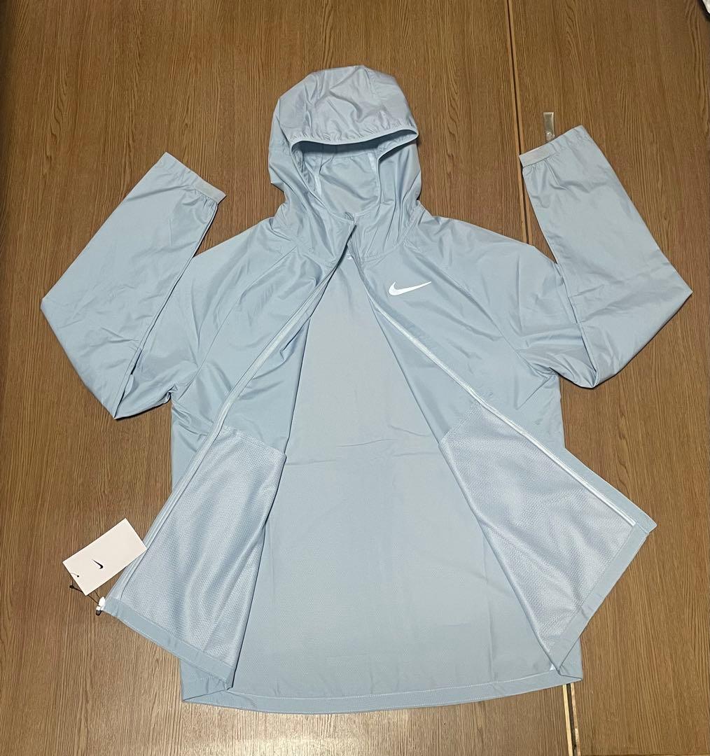 Nike ジャケットとショーツセット