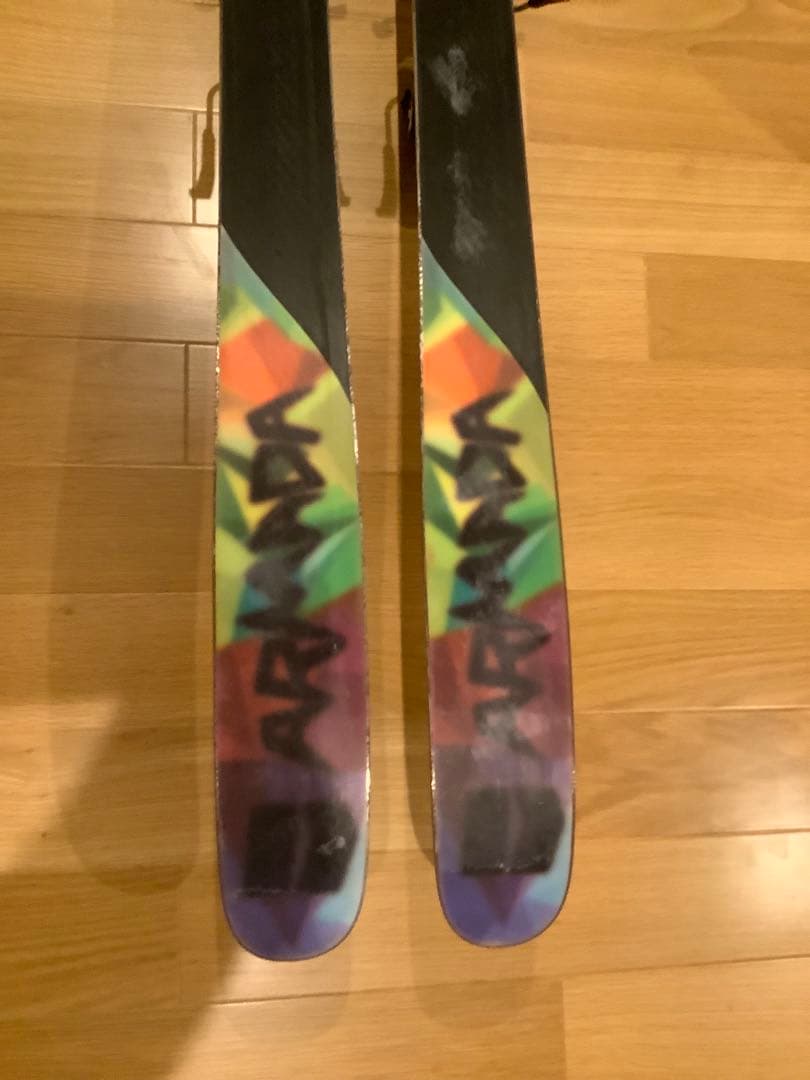 ARMADA ALPHA ONEにTYROLIA　スキーセット