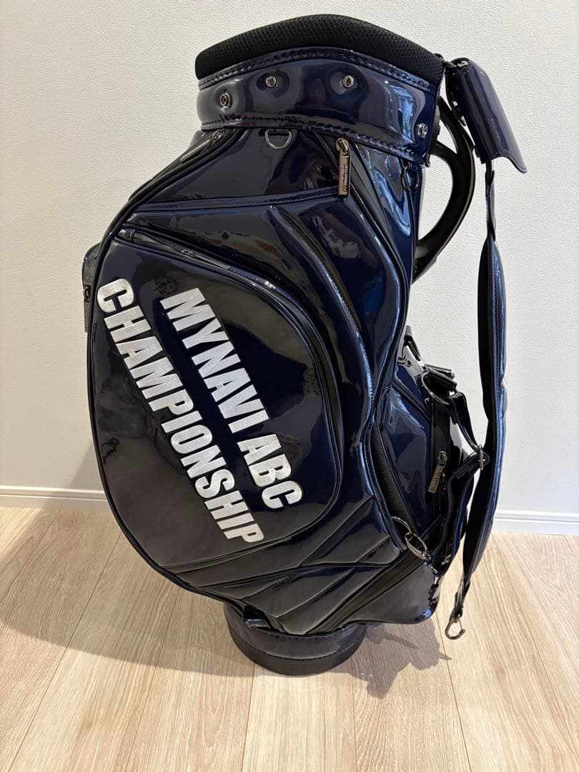 ゴルフバッグ・キャディバッグ MASTER BUNNY EDITION