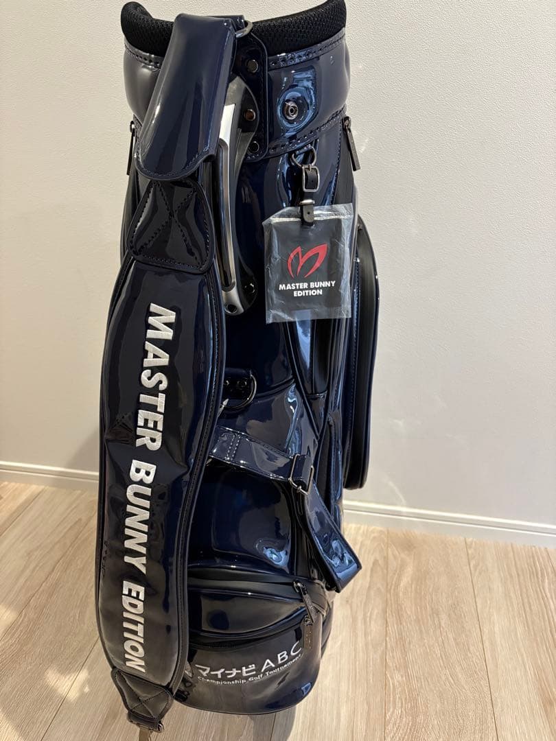 ゴルフバッグ・キャディバッグ MASTER BUNNY EDITION