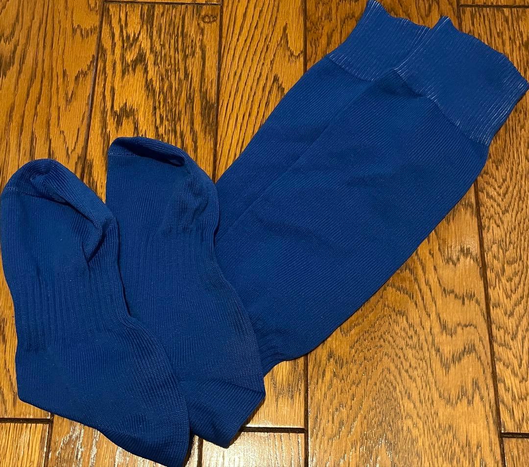 成東高校　サッカー ゲーム用ユニフォーム上下 ストッキング付 PENALTY