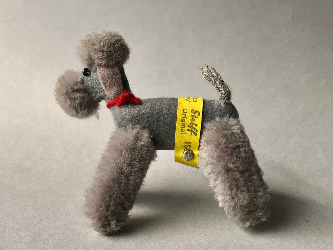 Steiff ポンポンプードル グレー