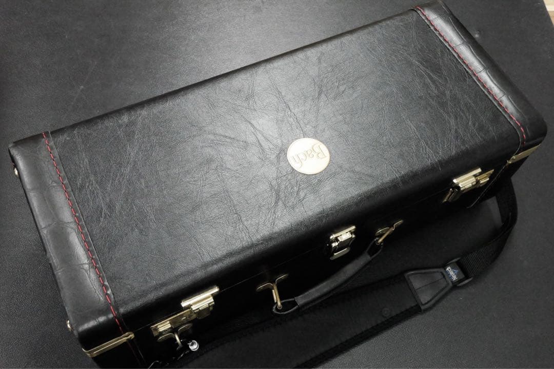 【良品 メンテナンス済】　BACH 180ML37SP トランペット