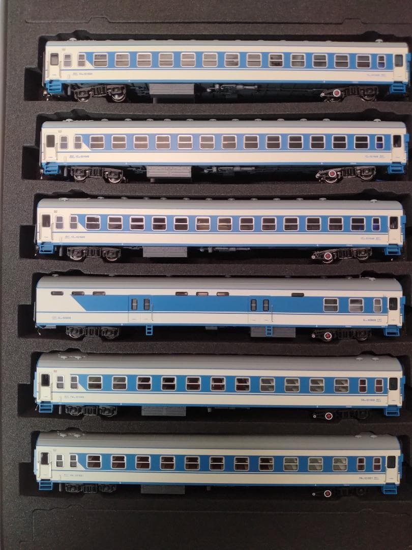 長鳴火車模型　 Nゲージ　25B客車 7005/6次 西延公司　B,C セット