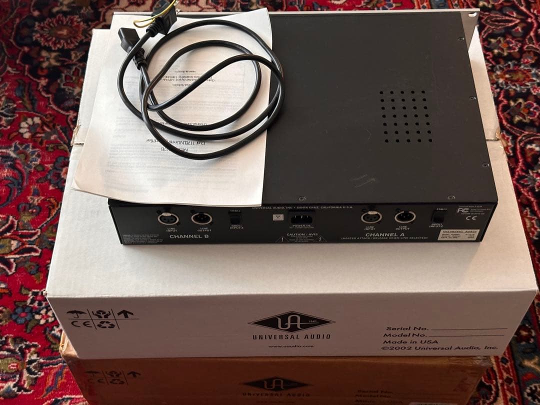 UNIVERSAL AUDIO 1176LN デュアルステレオ コンプレッサー