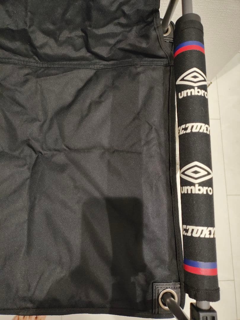 ▽非売品▽FC東京✕アンブロ▽コラボチェアー▽UMBRO椅子▽送料込み！