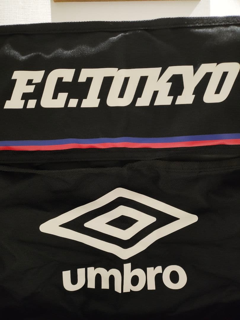 ▽非売品▽FC東京✕アンブロ▽コラボチェアー▽UMBRO椅子▽送料込み！
