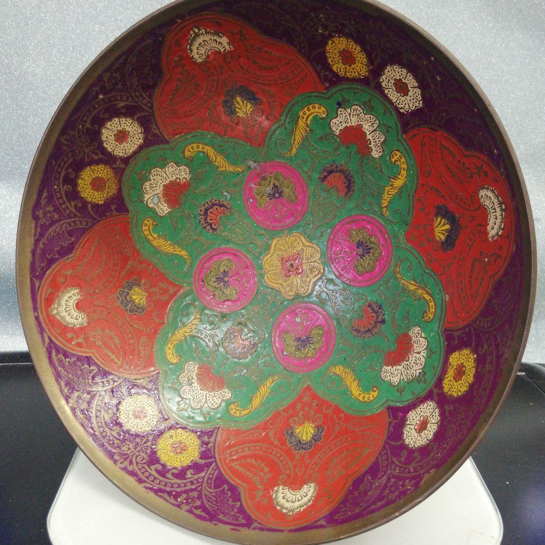 稀少アジアンアンティーク時代彩色孔雀他図柄古銅真鍮製杯台１００年以上前頃当時物