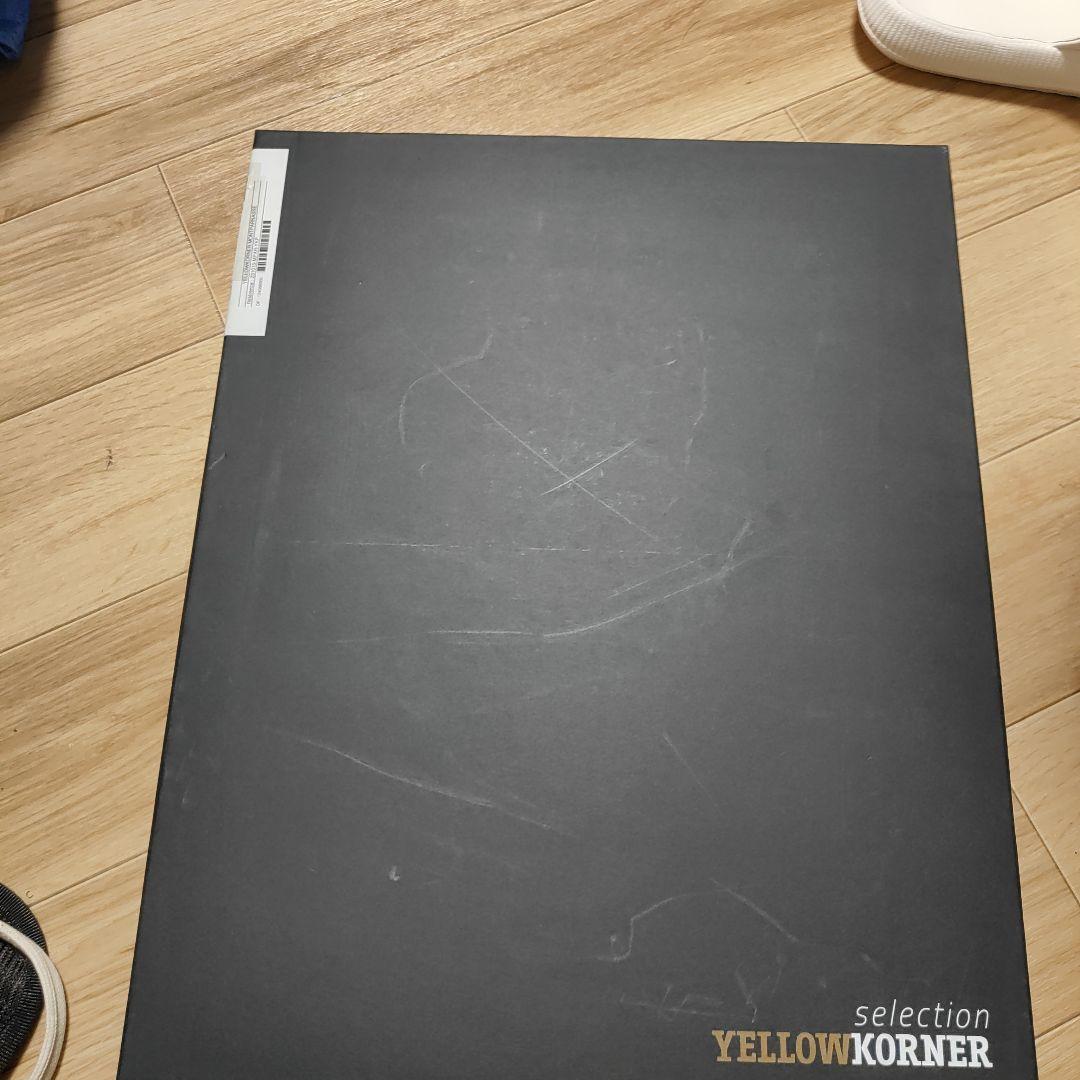 YELLOWKORNER フォトアート　ライオン　アクリルフォト