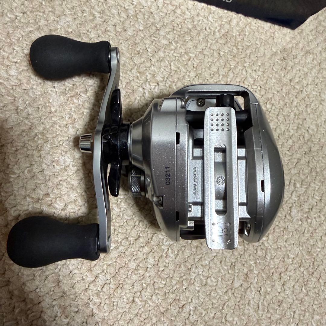 シマノ　バルケッタ　CI4+ 300HG ベイトリール